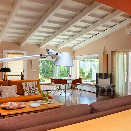En Benissa, Pool And Bbq,chill Out Patio, Near Morair, Altea, Jalon فيلة بينيسا